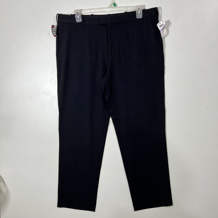 VAN HEUSEN STRAIGHT FIT DRESS PANT BRAND NEW WITH STRETCH BLACK COLOUR