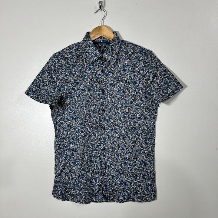 PERRY ELLIS HALF SLEEVES SHIRT