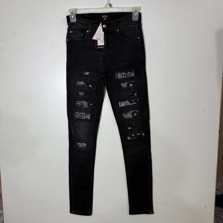 BOOHOOMAN SKINNY FIT RIPPED JEANS BRAND NEW WITH STRETCH