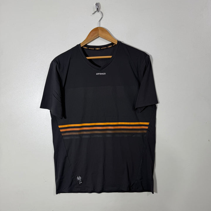 ARTENGO V NECK RUNNING SPORT TSHIRT