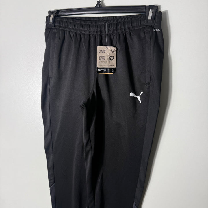PUMA SPORT TROUSER BRAND NEW WITH SIDE ZIP POCKETS