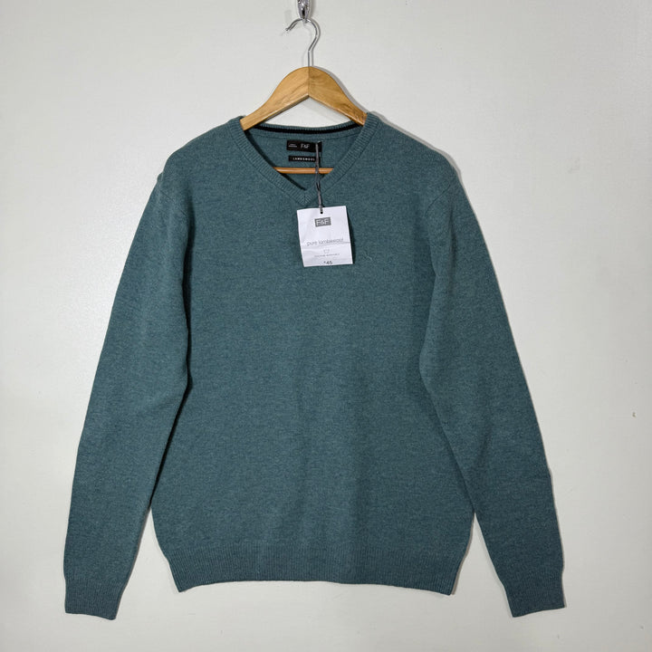 F&F V NECK LAMBSWOOL SWEATER BRAND NEW