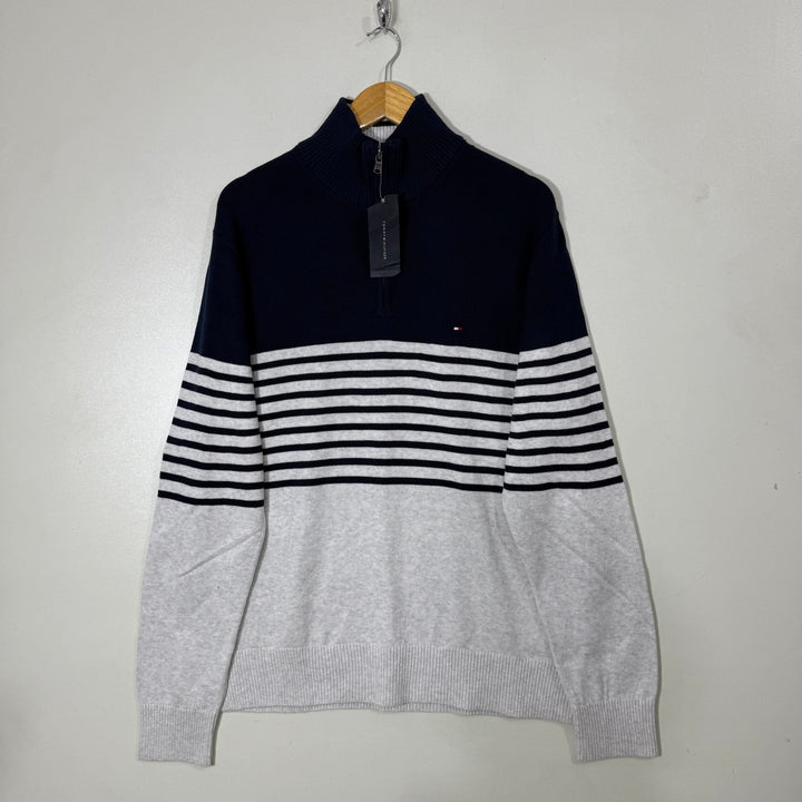 TOMMY HILFIGER HALF ZIP PULLOVER BRAND NEW
