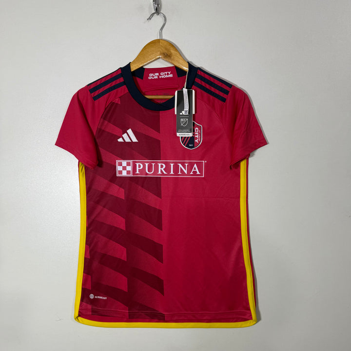 ADIDAS AEROREADY WOMEN SPORT TSHIRT BRAND NEW