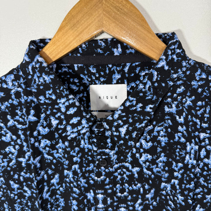 NIQUE SLIM FIT HALF SLEEVES SHIRT