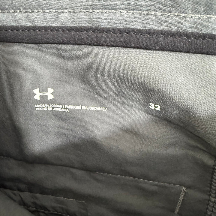 UNDER ARMOUR GOLF SHORT GREY COLOUR