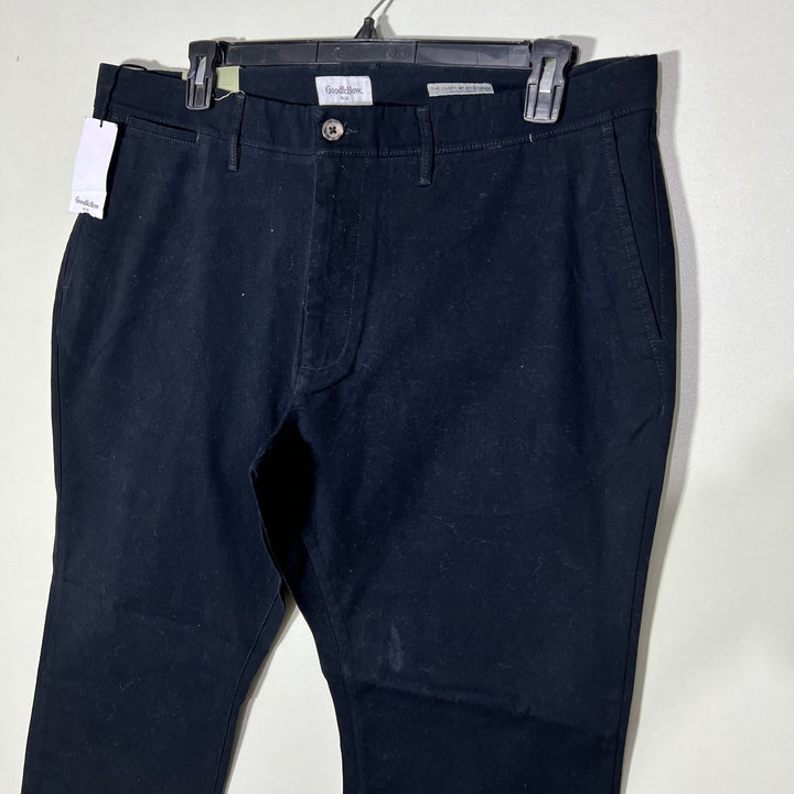 GOOD FELLOW & CO EASY WEAR COTTON CHINO PANT BRAND NEW WITH STRETCH