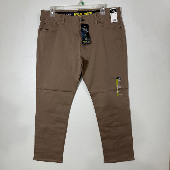 LEE STRAIGHT FIT PERFORMANCE SERIES EXTREME MOTION COTTON PANT BRAND NEW WITH STRETCH