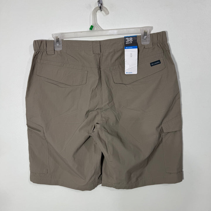 COLUMBIA CARGO SHORT BRAND NEW WITHOUT STRETCH