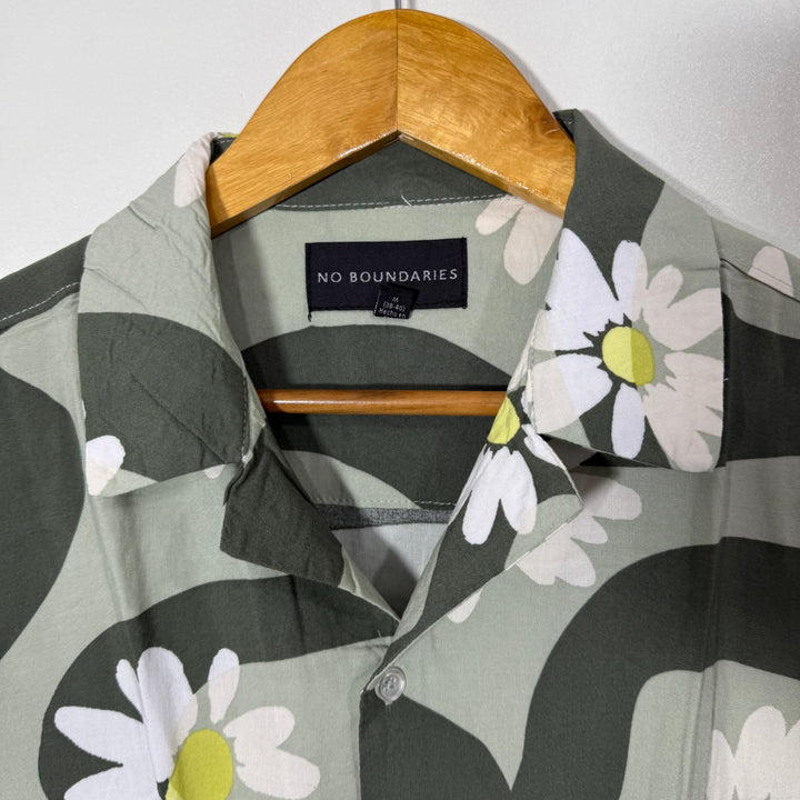 NO BOUNDARIES CUBAN COLLAR HALF SLEEVES HAWAI SHIRT BRAND NEW