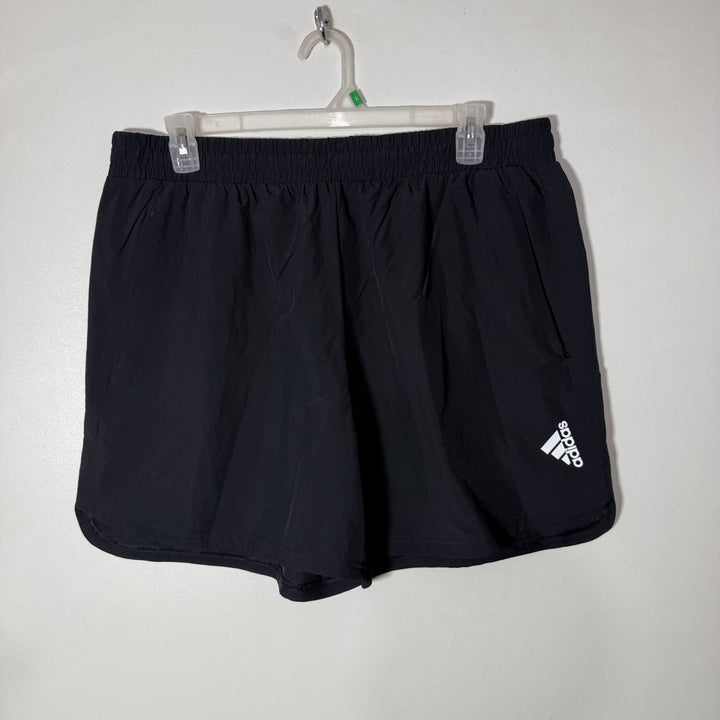 ADIDAS AEROREADY HYBRID SPORT SHORT WITH SIDE ZIP POCKETS BLACK COLOUR
