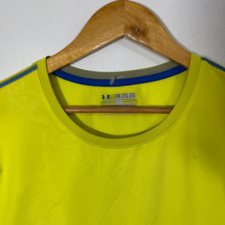 UNDER ARMOUR FITTED SPORT TSHIRT