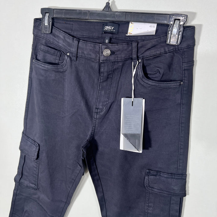 ONLY SKINNY FIT CARGO PANT BRAND NEW WITH STRETCH