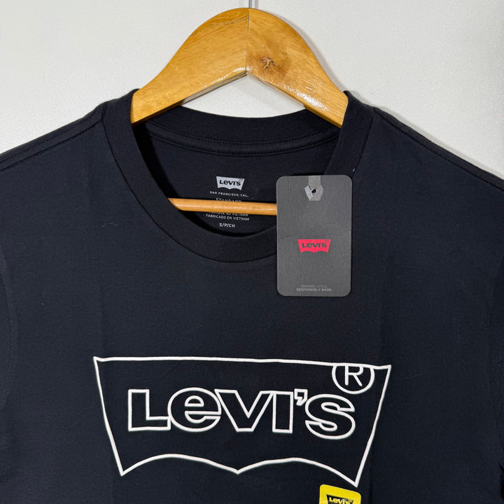 LEVIS COTTON TSHIRT BRAND NEW BLACK COLOUR