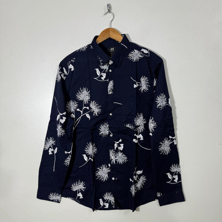 H&M REGULAR FIT HALF SLEEVES SHIRT