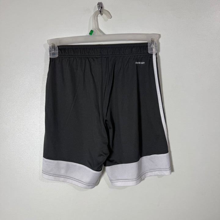 ADIDAS AEROREADY FOOTBALL SHORT WITHOUT POCKETS GREY COLOUR