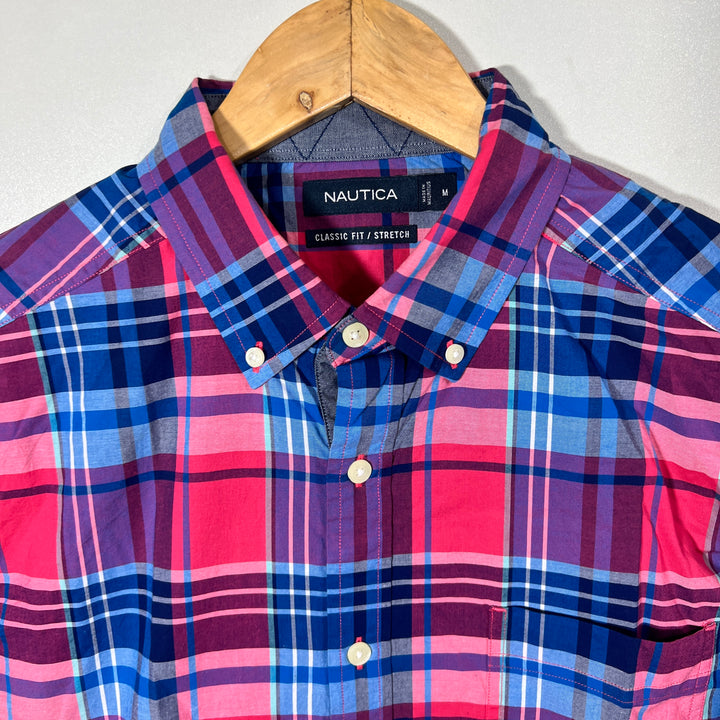 NAUTICA CLASSIC FIT BUTTON DOWN CASUAL SHIRT WITH STRETCH