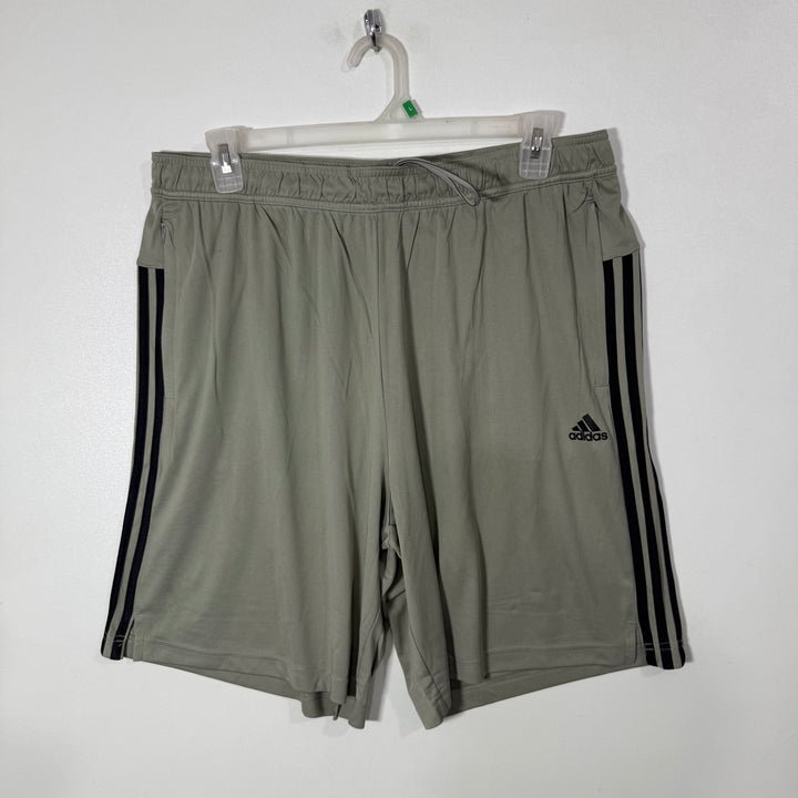 ADIDAS SPORT SHORT WITH SIDE ZIP POCKETS