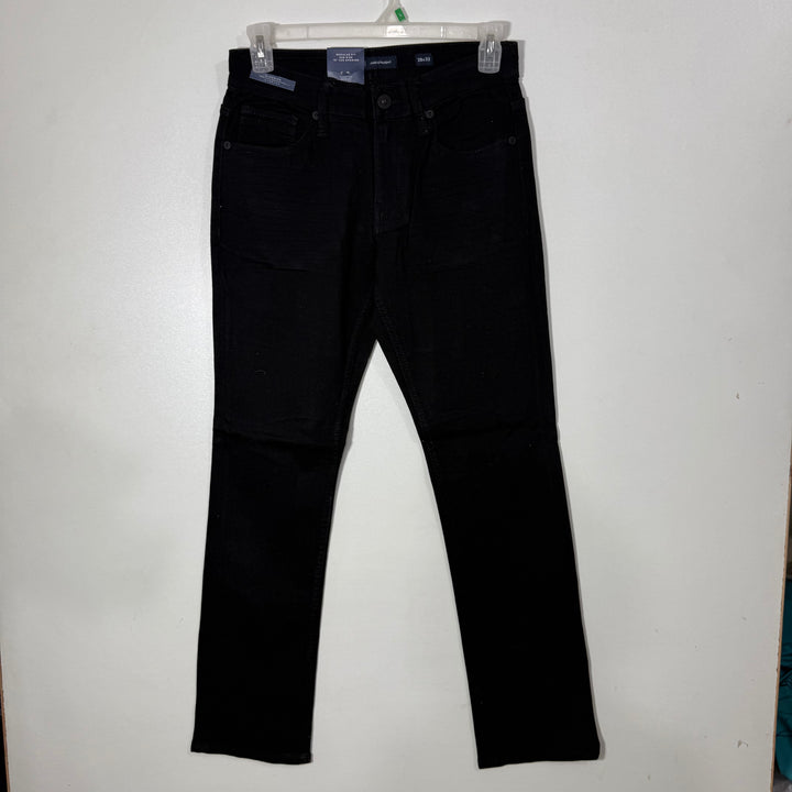 BKE STRAIGHT FIT DENIM PANT BRAND NEW WITH STRETCH  BLACK COLOUR