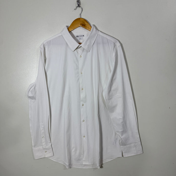 ZARA SLIM FIT TSHIRT FABRIC SHIRT WHITE COLOUR