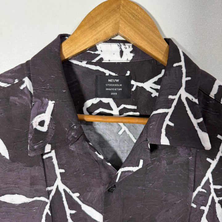 NEUW SAFARI COLLAR HALF SLEEVES HAWAI SHIRT BRAND NEW