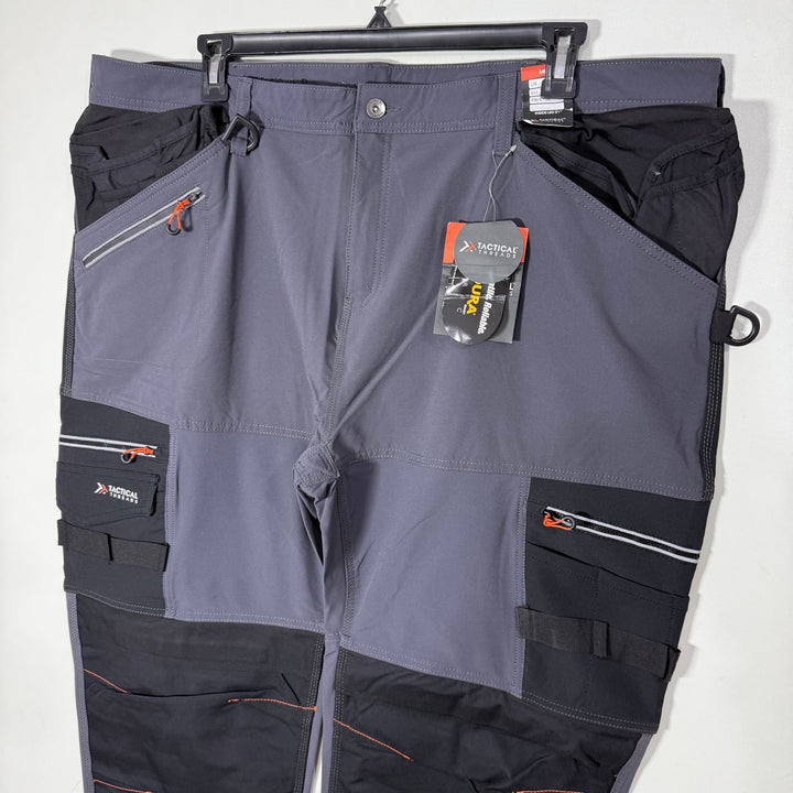 TACTICAL THREADS LOOSE FIT CARGO PANT BRAND NEW WITH STRETCH