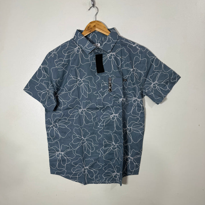 HURLEY HALF SLEEVES SHIRT BRAND NEW WITH STRETCH
