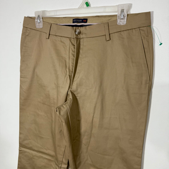 DOCKERS SIGNATURE LHAKI SLIM FIT COTTON CHINO PANT BRAND NEW WITH STRETCH