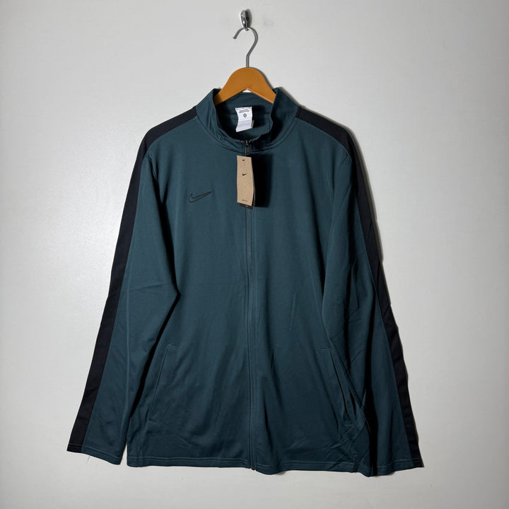 NIKE DRI FIT SPORT JACKET BRAND NEW GREEN COLOUR