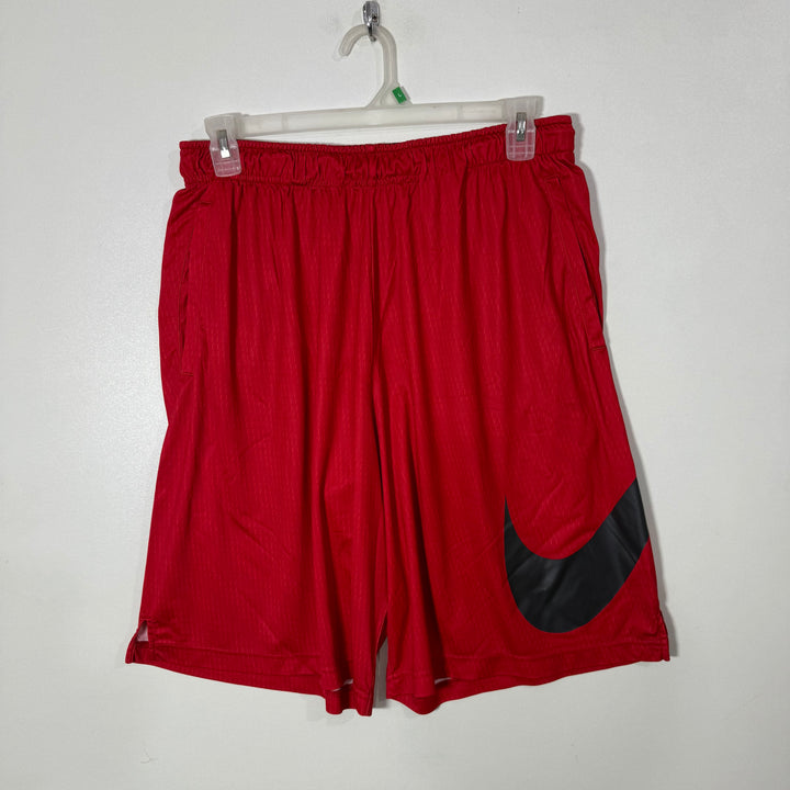 NIKE DRI FIT SPORT SHORT