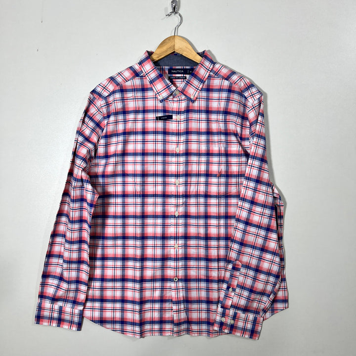 NAUTICA CLASSIC FIT BUTTON DOWN CASUAL COTTON SHIRT BRAND NEW WITH STRETCH