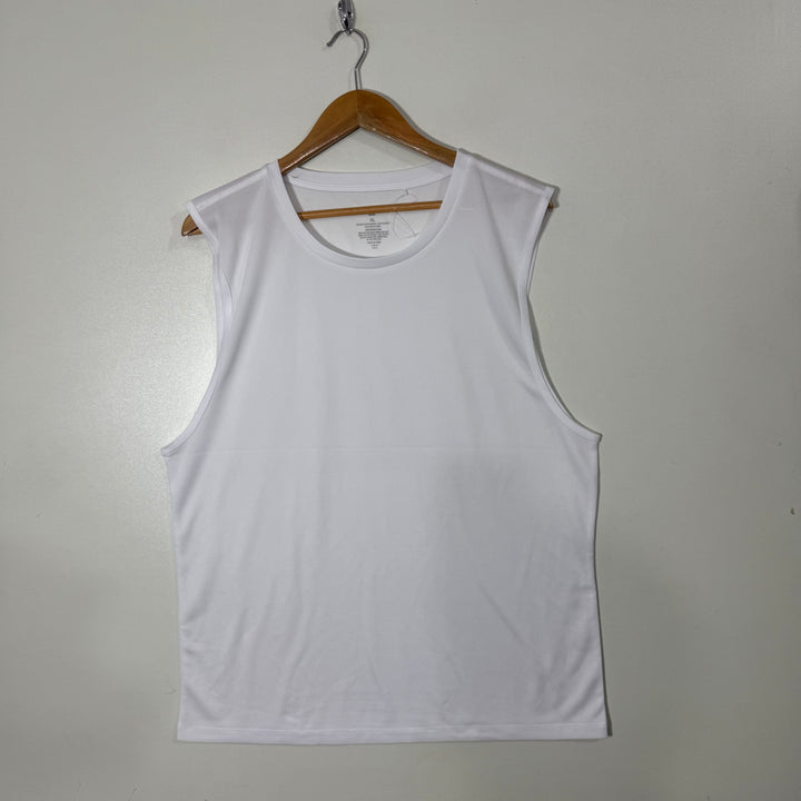 CIRCUIT SPORT SLEEVES LESS WHITE COLOUR