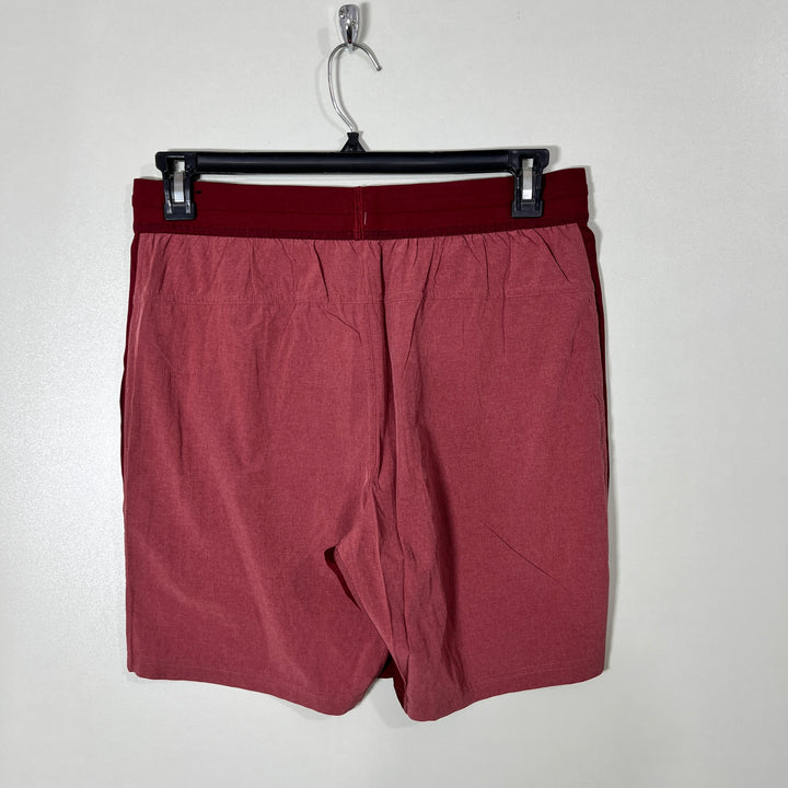 NIKE DRI FIT ULTRA LIGHT WEIGHT PARACHUTE RUNNING SHORT