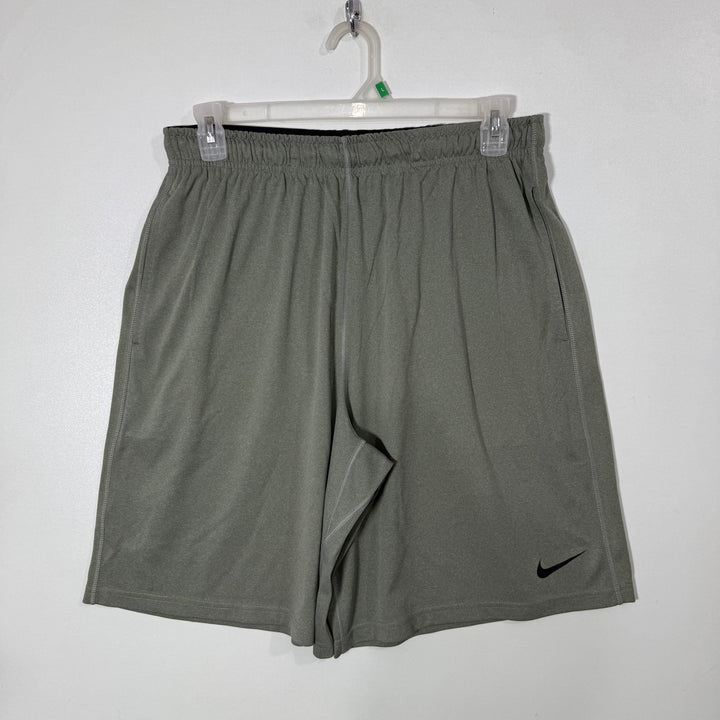 NIKE DRI FIT SPORT SHORT