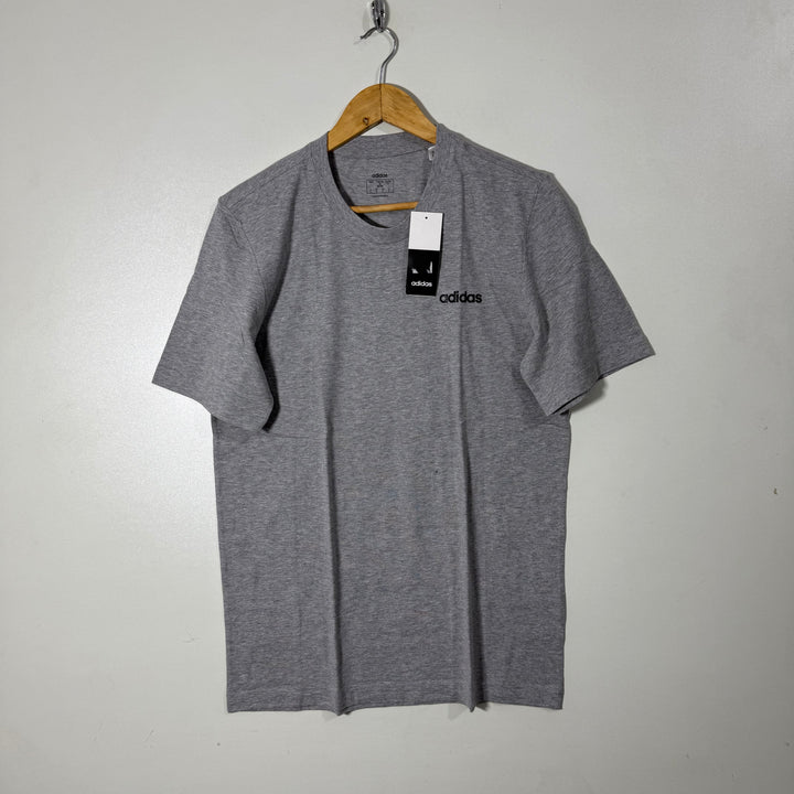 ADIDAS COTTON TSHIRT BRAND NEW