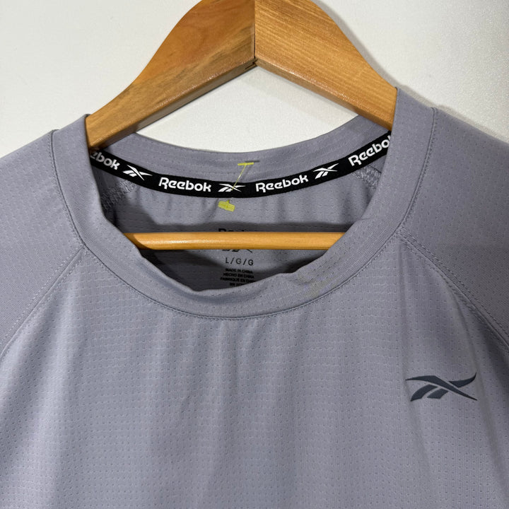 REEBOK SPORT TSHIRT