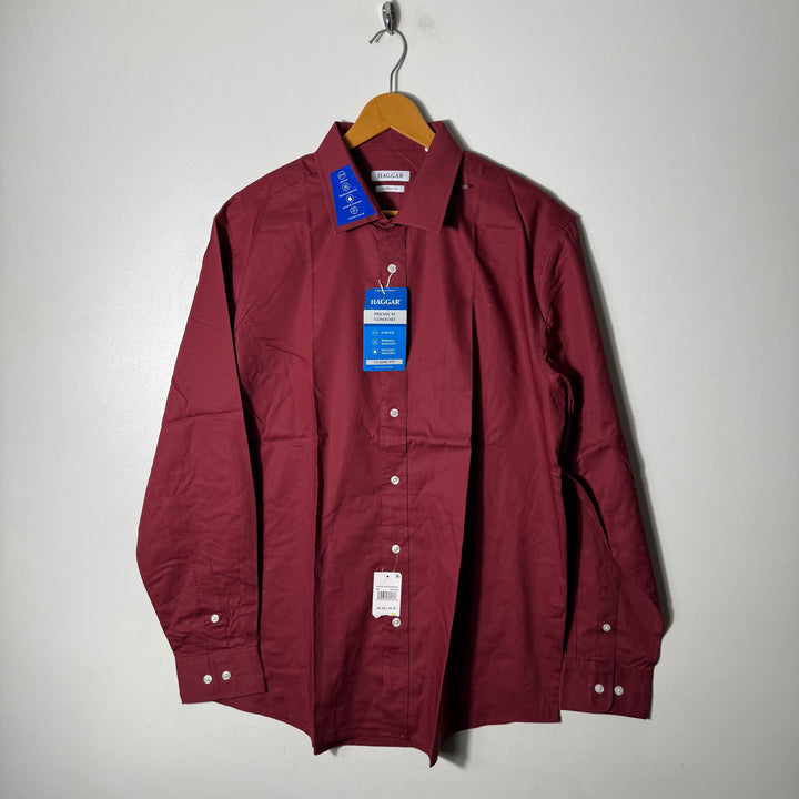 HAGGAR CLASSIC FIT FORMAL SHIRT BRAND NEW WITH STRETCH