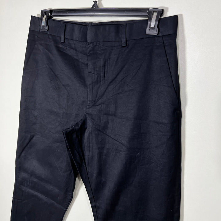 EXPRESS STRAIGHT FIT COTTON PANT WITHOUT STRETCH