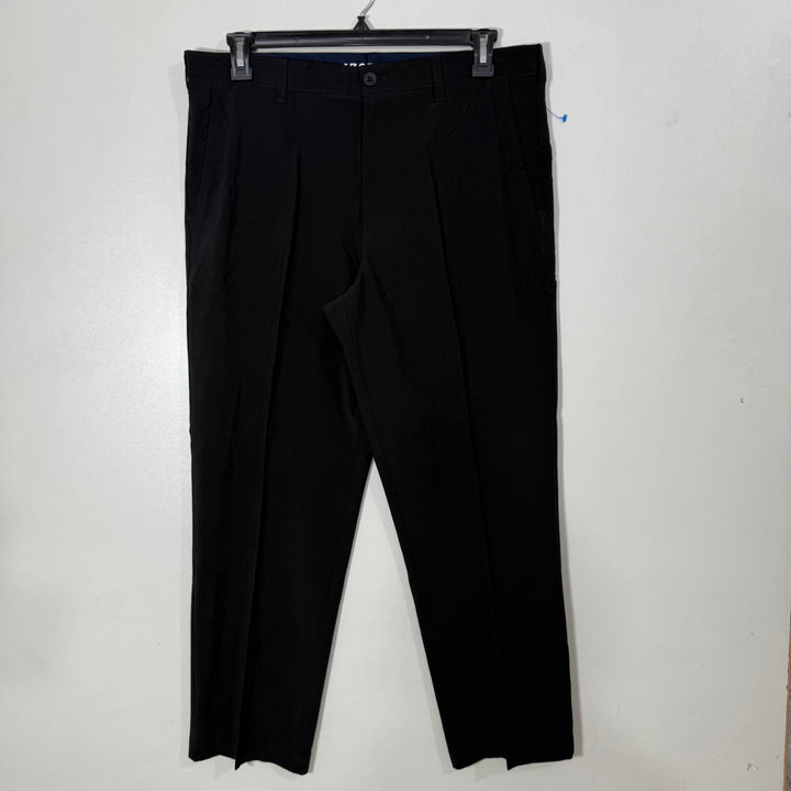 IZOD SLIM FIT PERFORMANCE PANT WITH STRETCH BLACK COLOUR
