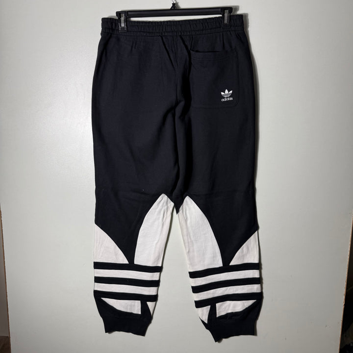 ADIDAS ORIGINALS LOOSE FIT  FLEECE TROUSER BRAND NEW BLACK COLOUR
