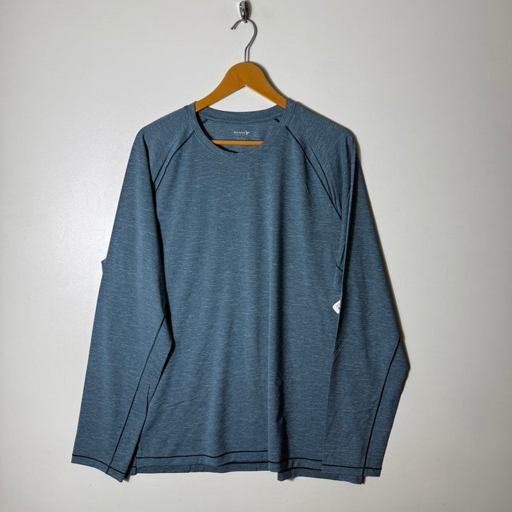 OLD NAVY ACTIVE LONG SLEEVES SPORT TSHIRT BRAND NEW