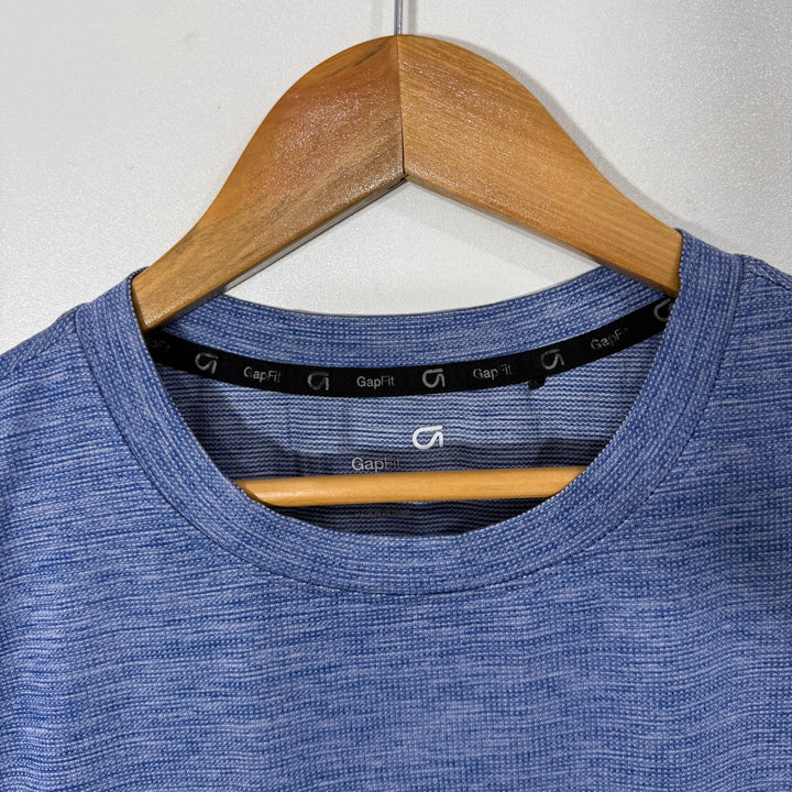GAP SPORT TSHIRT