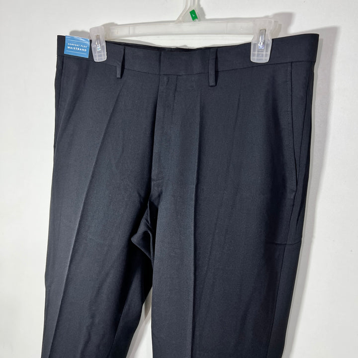 HAGGAR TAILORED FIT DRESS PANT BRAND NEW WITH STRETCH BLACK COLOUR