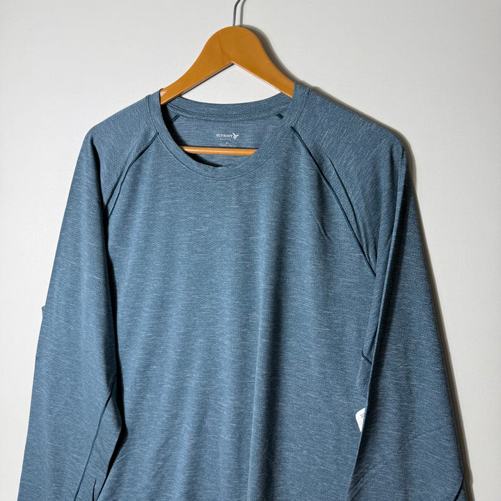 OLD NAVY ACTIVE LONG SLEEVES SPORT TSHIRT BRAND NEW