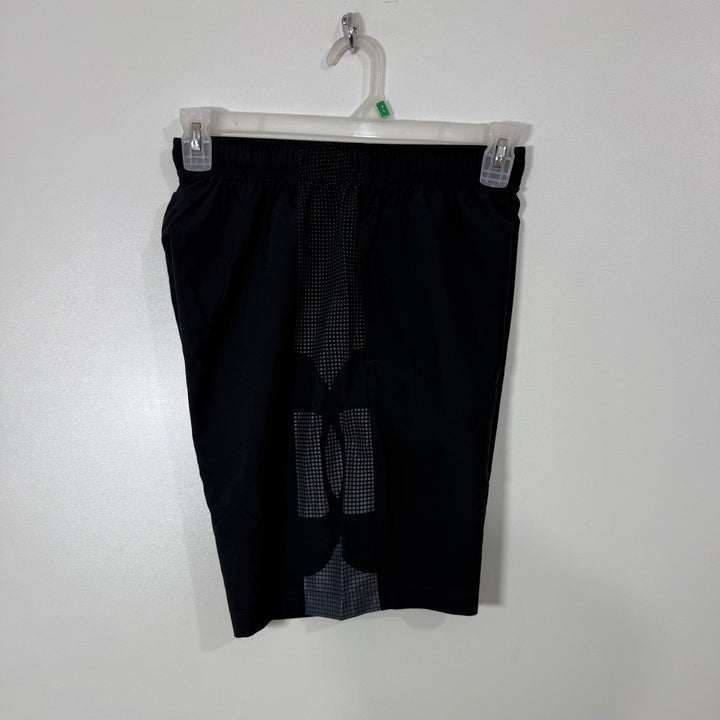 UMDER ARMOUR HEATGEAR ULTRA LIGHT WEIGHT HYBRID SHORT BLACK COLOUR