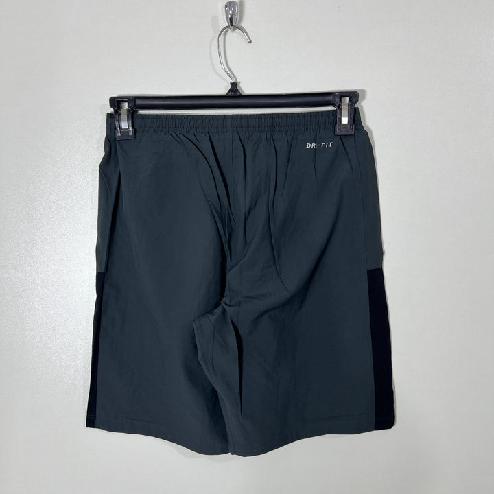 NIKE DRI FIT PARACHUTE TRAINING SPORT