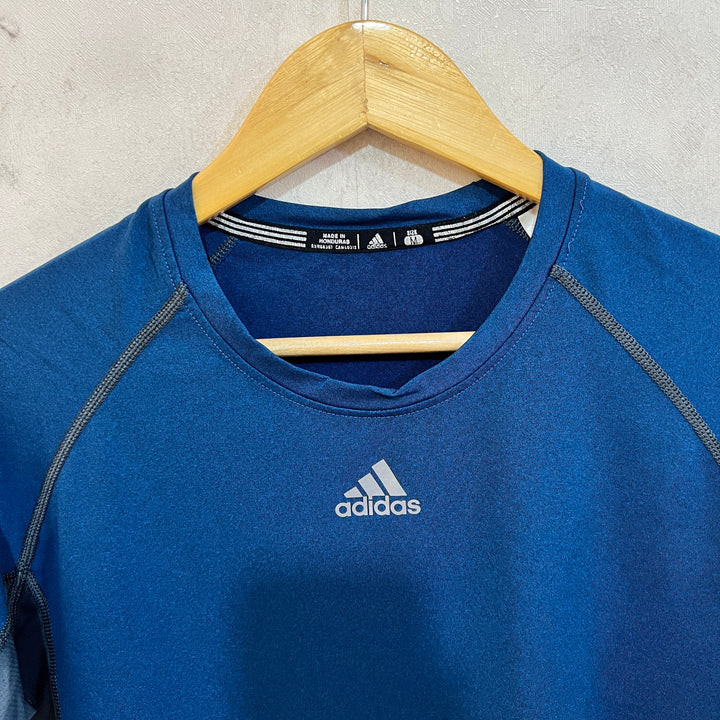 ADIDAS SPORT TSHIRT