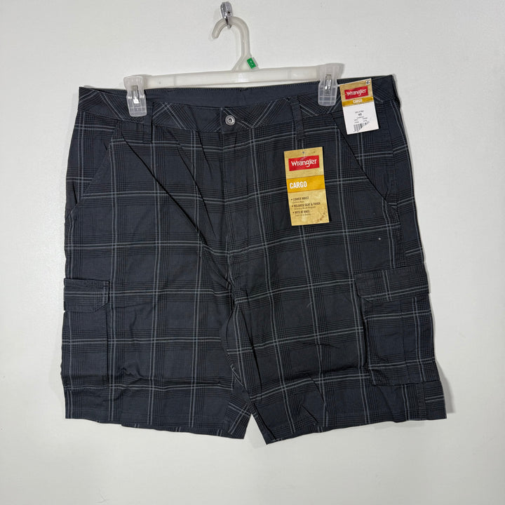 WRANGLER CARGO COTTON SHORT BRAND NEW
