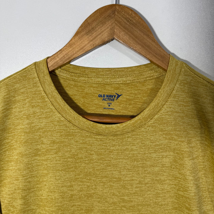 OLD NAVY ACTIVE SPORT TSHIRT