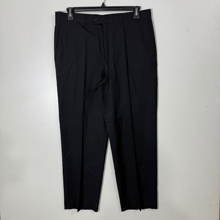 HAGGAR PLAIN FRONT CUSTOM FIT DRESS PANT BRAND NEW GREY COLOUR